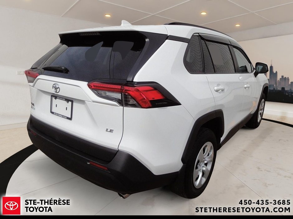 2021 Toyota RAV4 LE-4