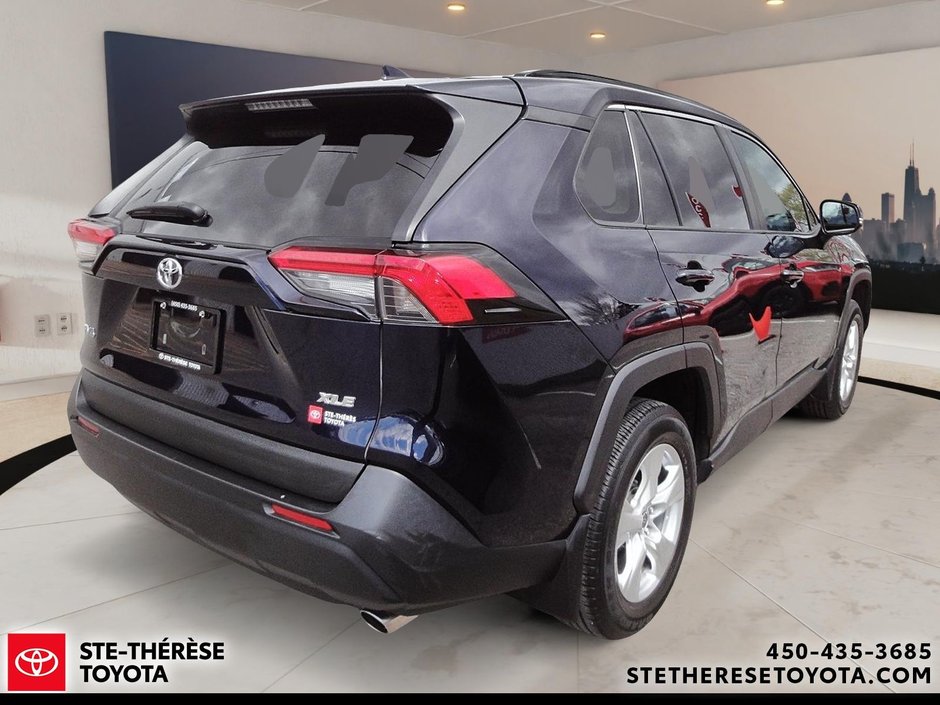 2021 Toyota RAV4 XLE Fwd-4