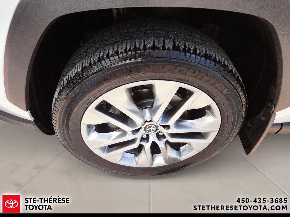 Toyota RAV4 XLE Premium 2023-1
