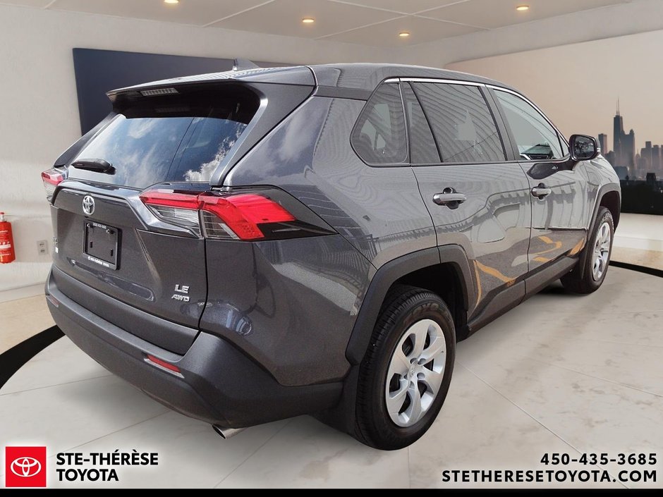 Toyota RAV4 LE AWD 2023-3