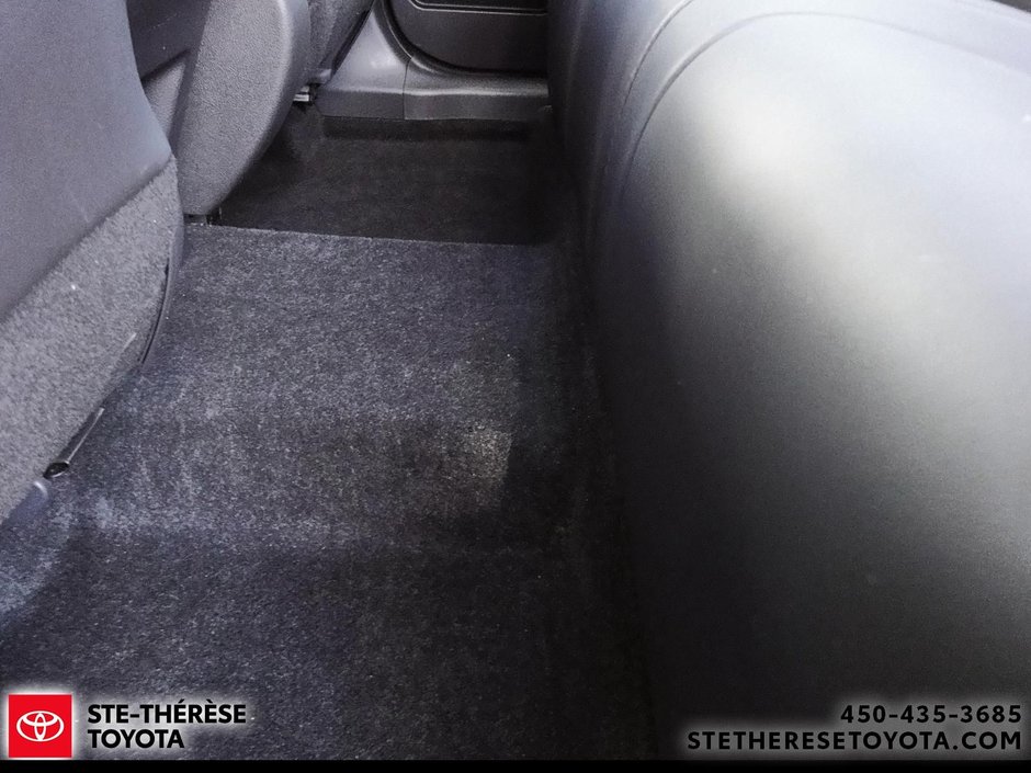 Toyota RAV4 XLE Premium 2024-12