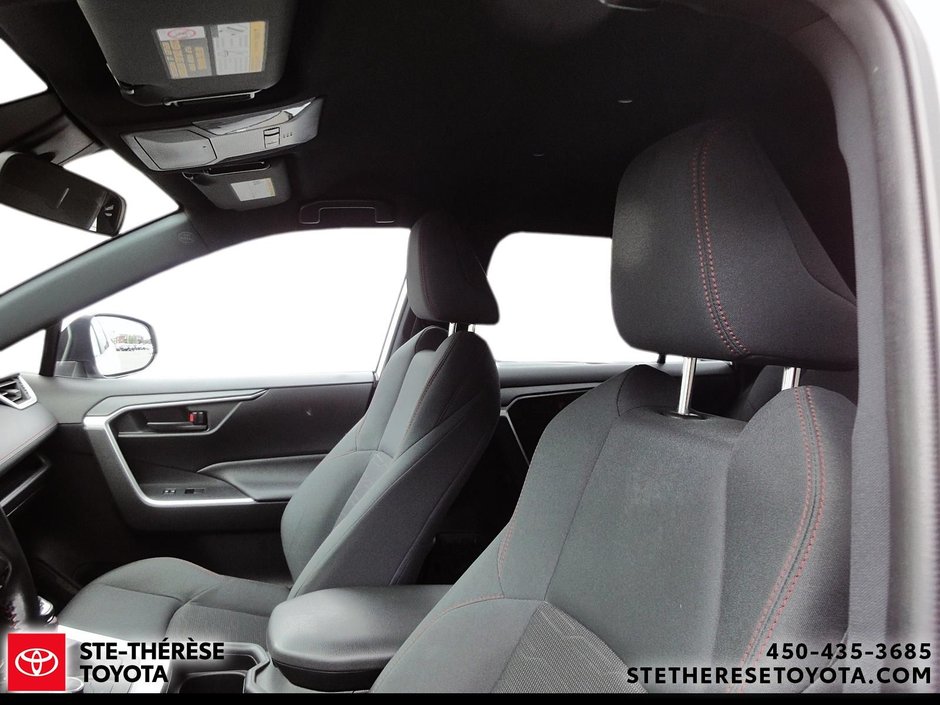 Toyota RAV4 XLE AWD Premium 2024-12