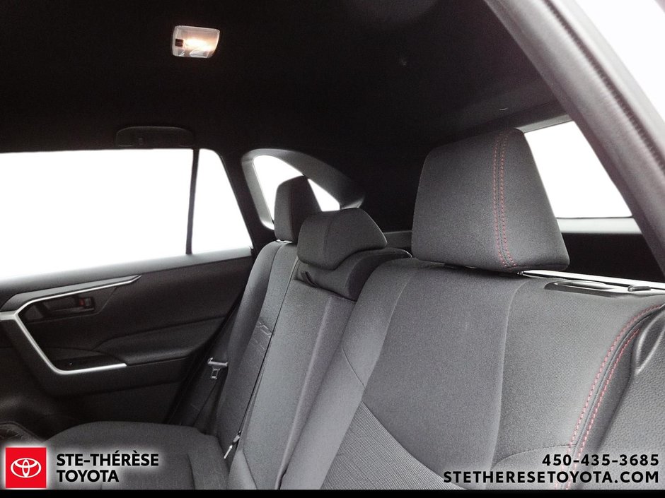 Toyota RAV4 XLE AWD Premium 2024-9