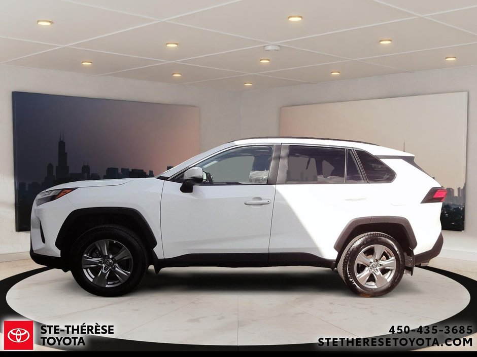 Toyota RAV4 XLE AWD 2024-0