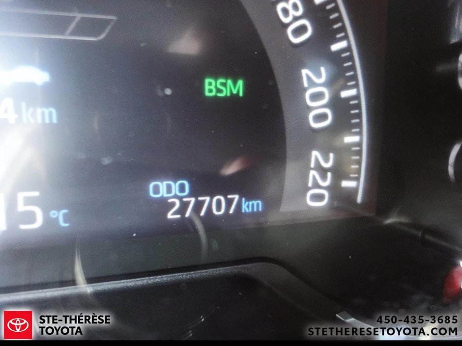 Toyota RAV4 XLE AWD 2024-16