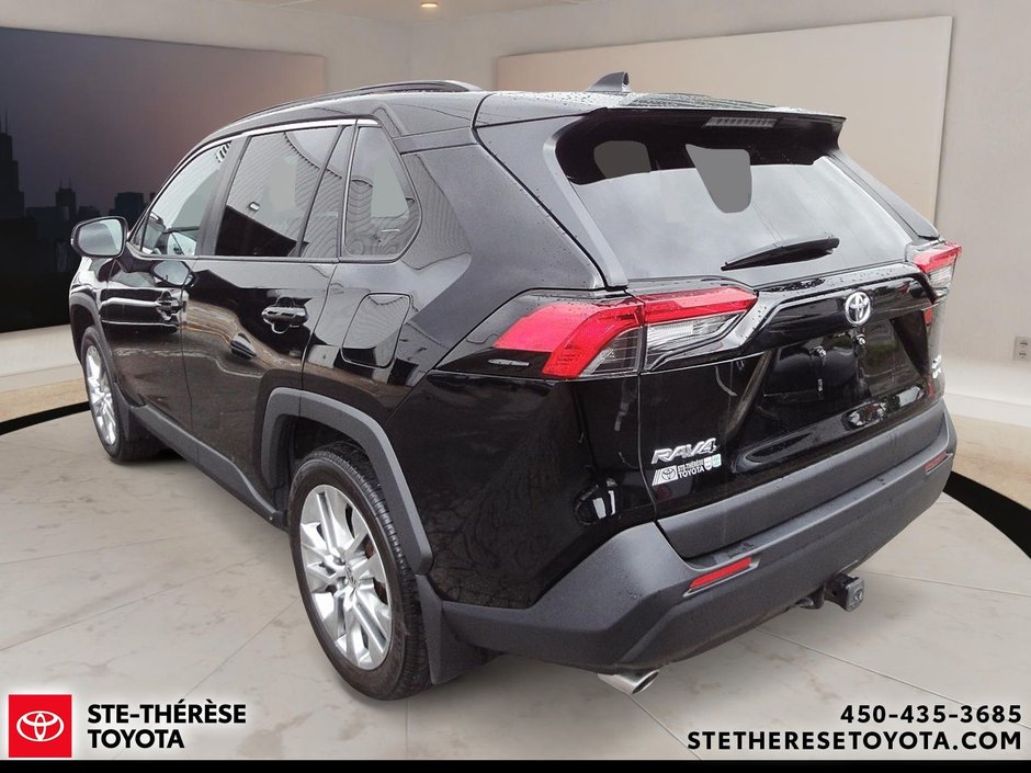 Toyota RAV4 XLE AWD Groupe Premium 2024-8