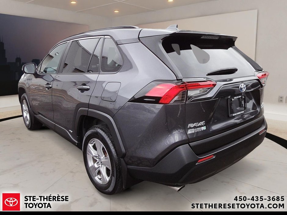 2024 Toyota RAV4 Hybrid XLE AWD-7