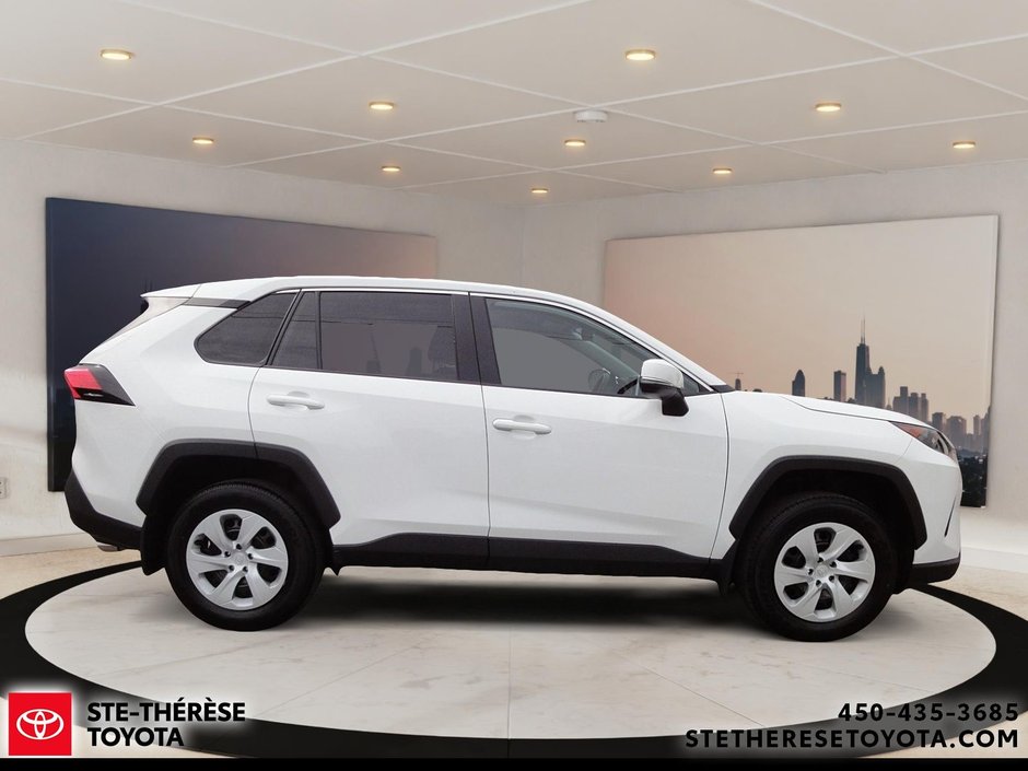 2025 Toyota RAV4 LE AWD-5