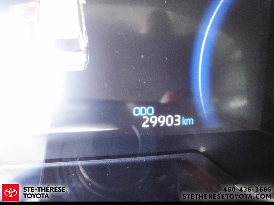 2025 Toyota RAV4 Hybrid XLE awd-15