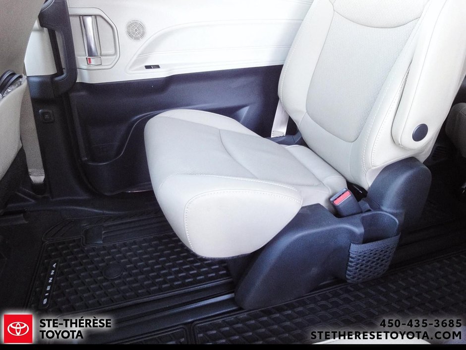 2021 Toyota Sienna AWD LIMITED HYBRID 7 PASSAGER-18