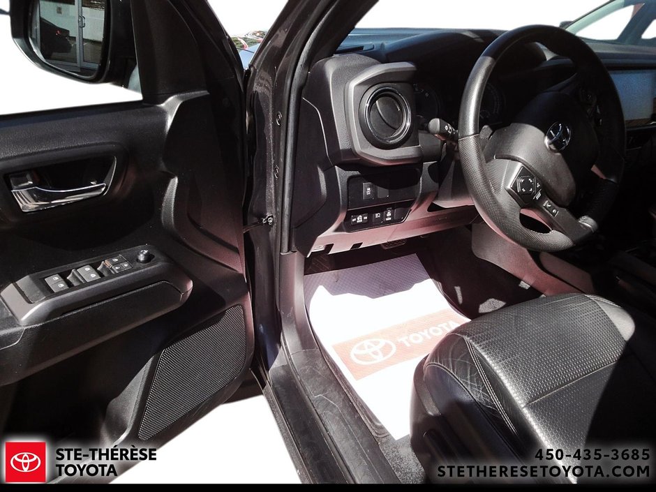 2021 Toyota Tacoma TRD Sport Premium-10