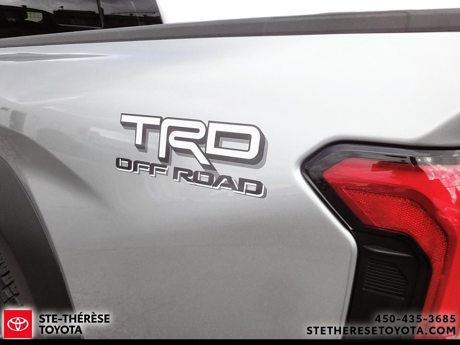 Toyota Tacoma TRD OFF-ROAD 2025-9
