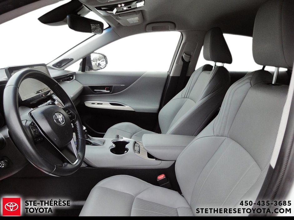 Toyota Venza XLE 2021-12