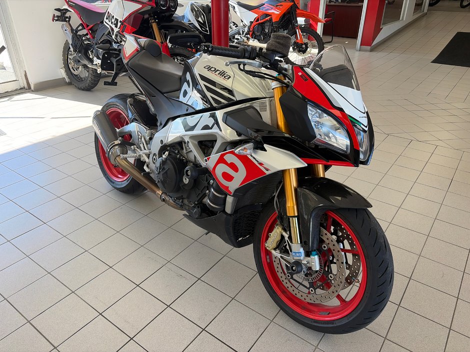 Aprilia Tuono V4 1100 2016