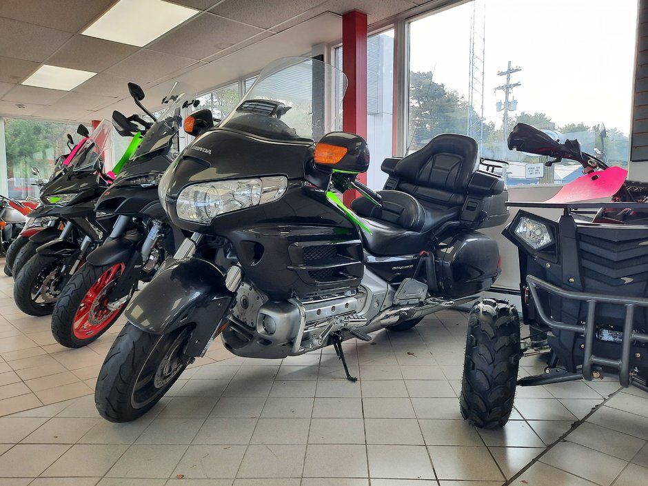 HONDA MC GOLDWING GL1800 2010