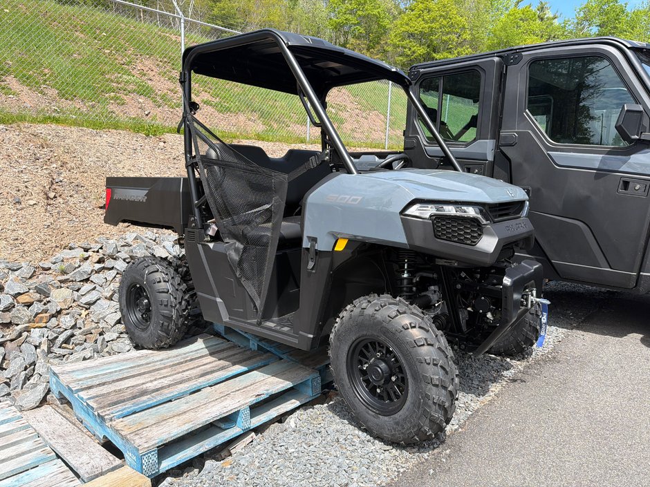 2026 Polaris Ranger 500-Stealth Gray