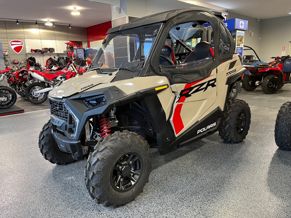 Polaris RZR TRAIL ULTIMATE 2025