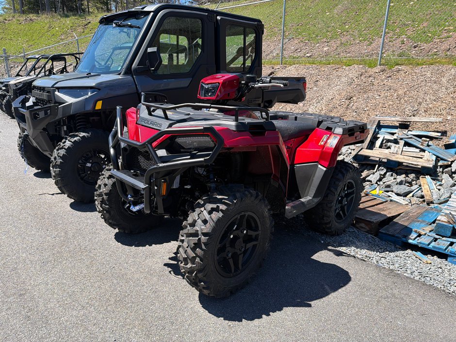 2026 Polaris Sportsman 570 Trail-Sunset Red