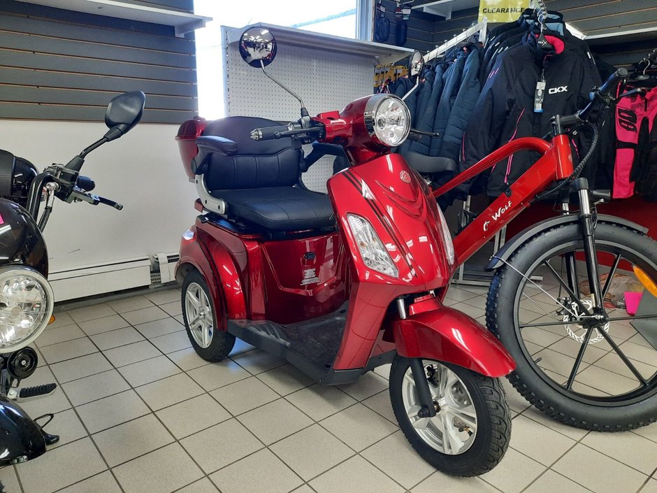 2023 Daymak ROADSTAR DELUXE MP4 Mobility Scooter
