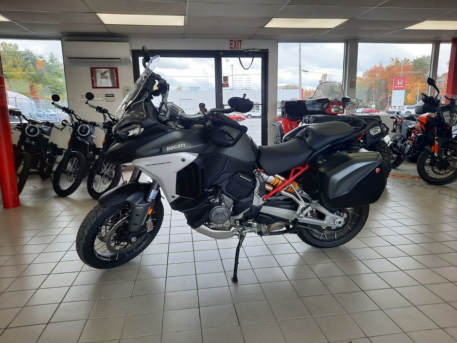 2023 Ducati Multistrada V4S