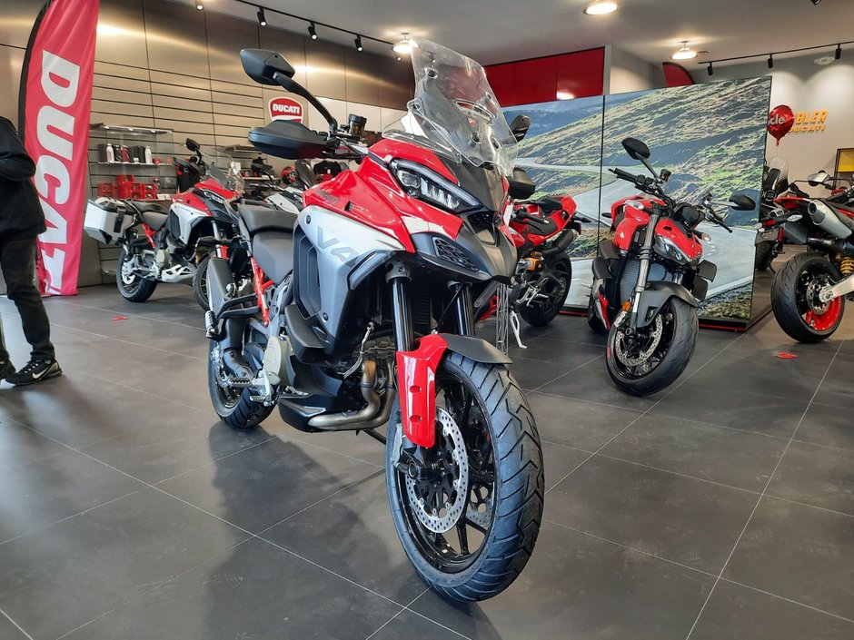 Ducati Multistrada Multistrada V4 Pikes Peak 2025