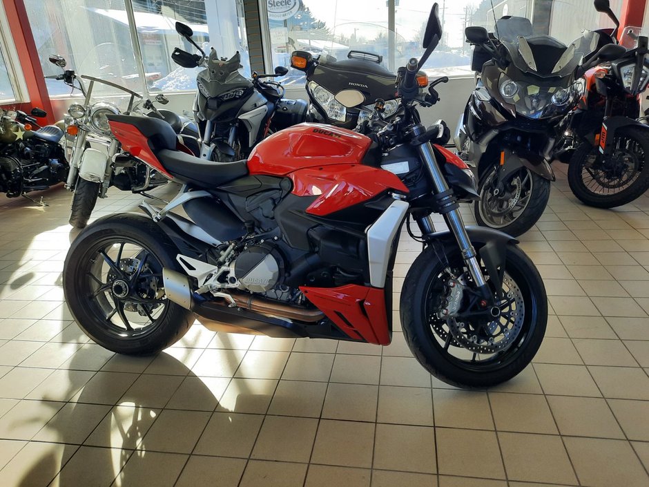 Ducati STREETFIGHTER V2 2022