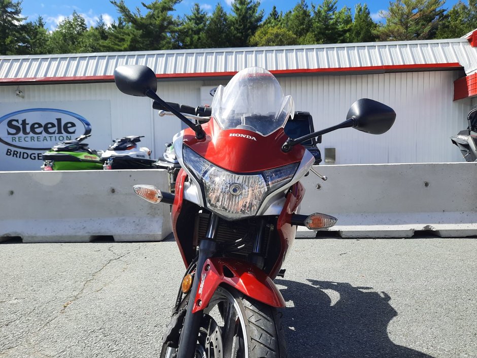 2011 HONDA M/C CBR250R CBR250