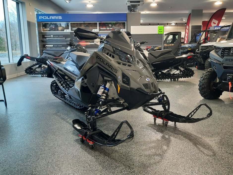 2025 Polaris PATRIOT 9R SWITCHBACK ASSAULT 146 9R SWITCHBACK