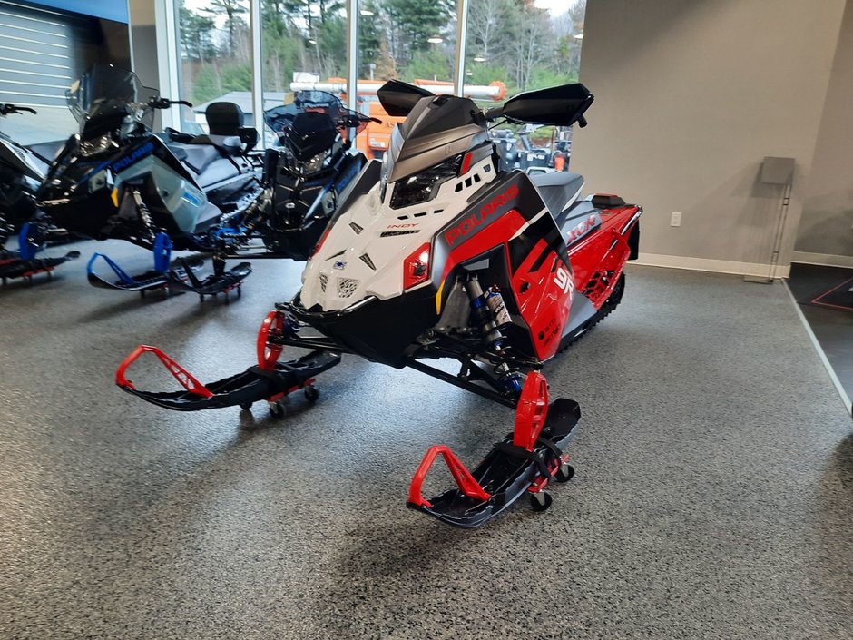 2026 Polaris Patriot 9R INDY XCR 137