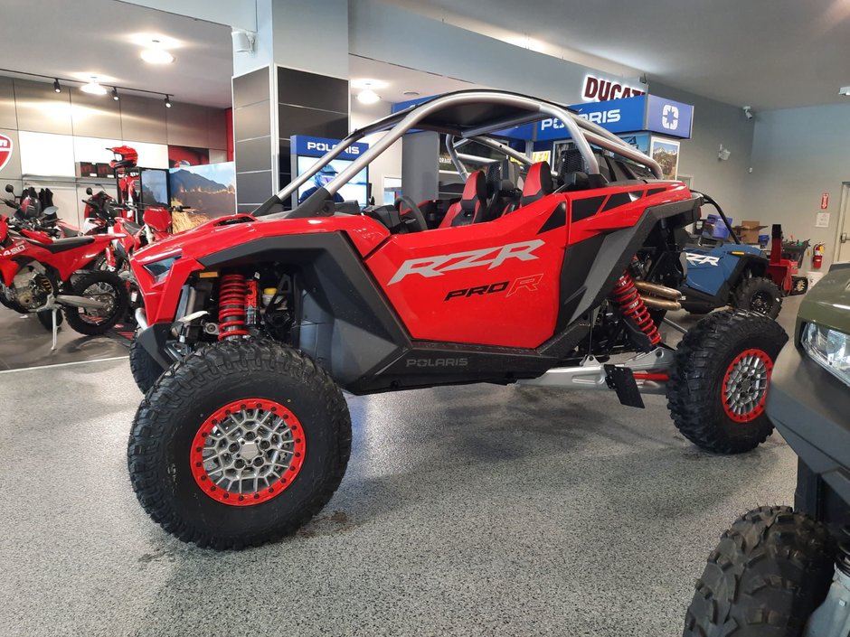 2026 Polaris RZR Pro R Ultimate