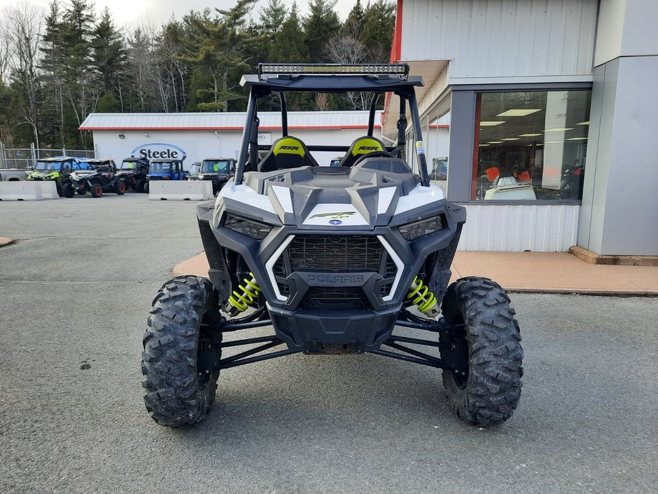 2021 Polaris RZR XP Turbo RZR XP 1000 Sport - White Lightning