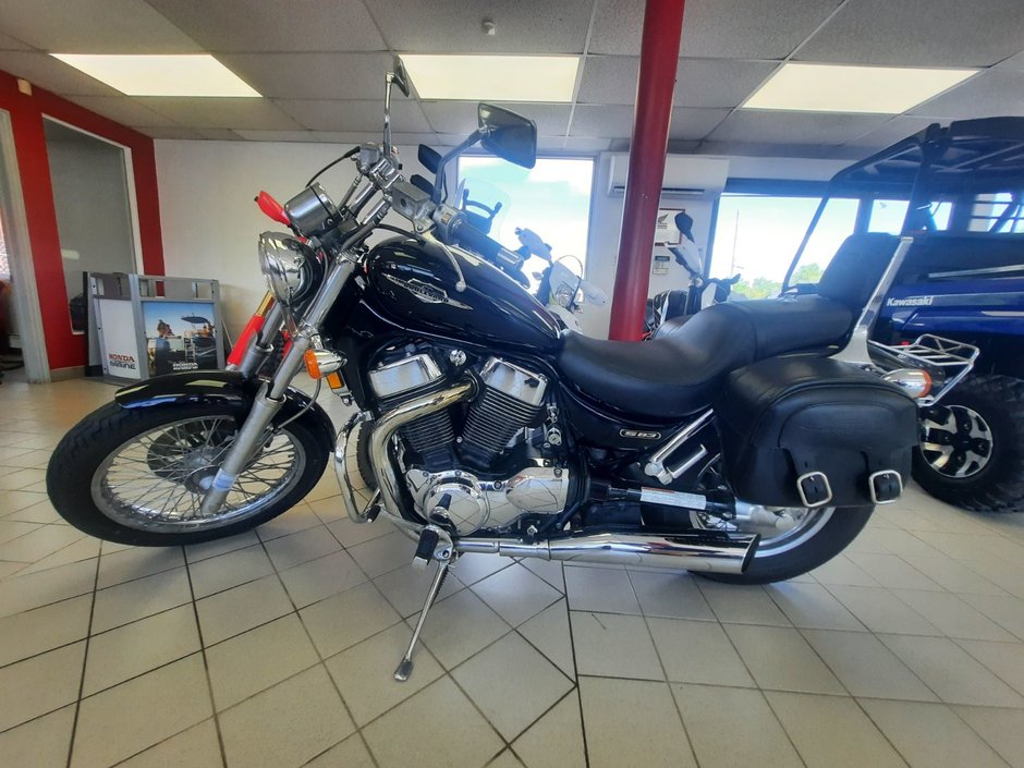 Suzuki Boulevard S83 2007