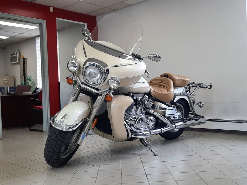 2000 Yamaha Venture 1900CC