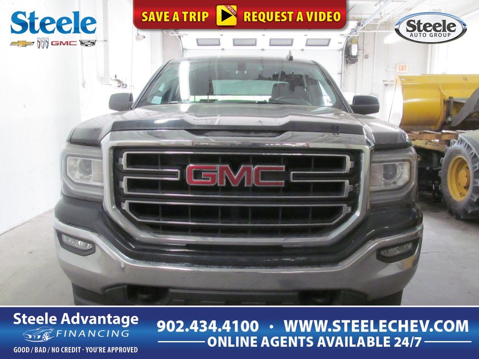 2017 GMC Sierra 1500 SLE in Dartmouth, Nova Scotia - w940px