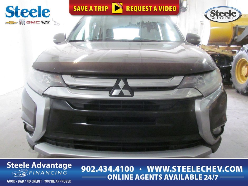 2016 Mitsubishi Outlander SE in Dartmouth, Nova Scotia - w940px