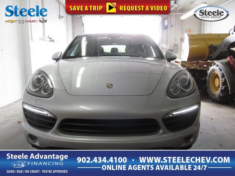 2012 Porsche Cayenne S in Dartmouth, Nova Scotia - w940px