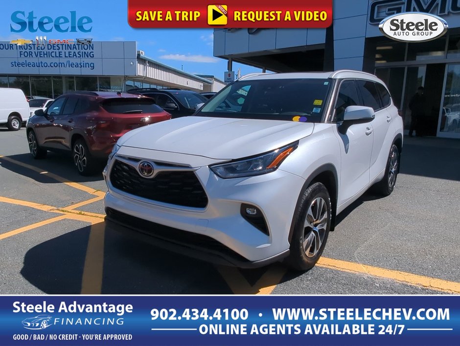 2022  Highlander XLE Sunroof 7 Seater *GM Certified* in Dartmouth, Nova Scotia - w940px