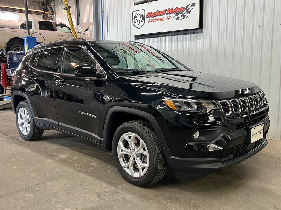 2024 Jeep Compass North in Barrhead, Alberta
