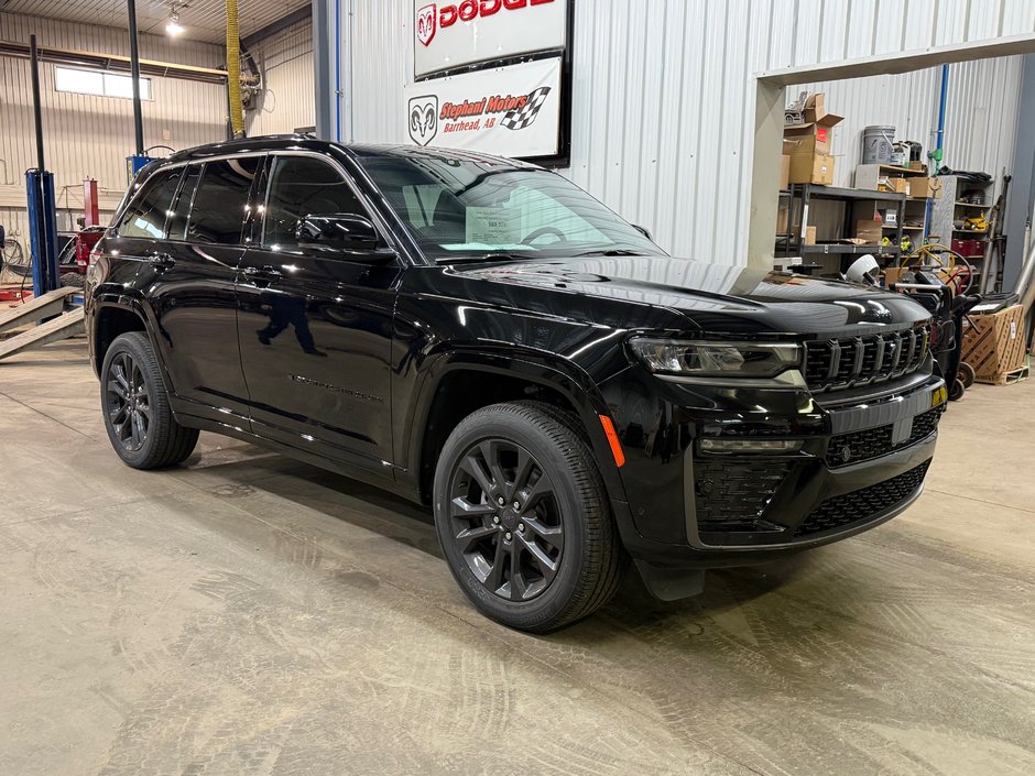 2026 Jeep Grand Cherokee LIMITED RESERVE in Barrhead, Alberta