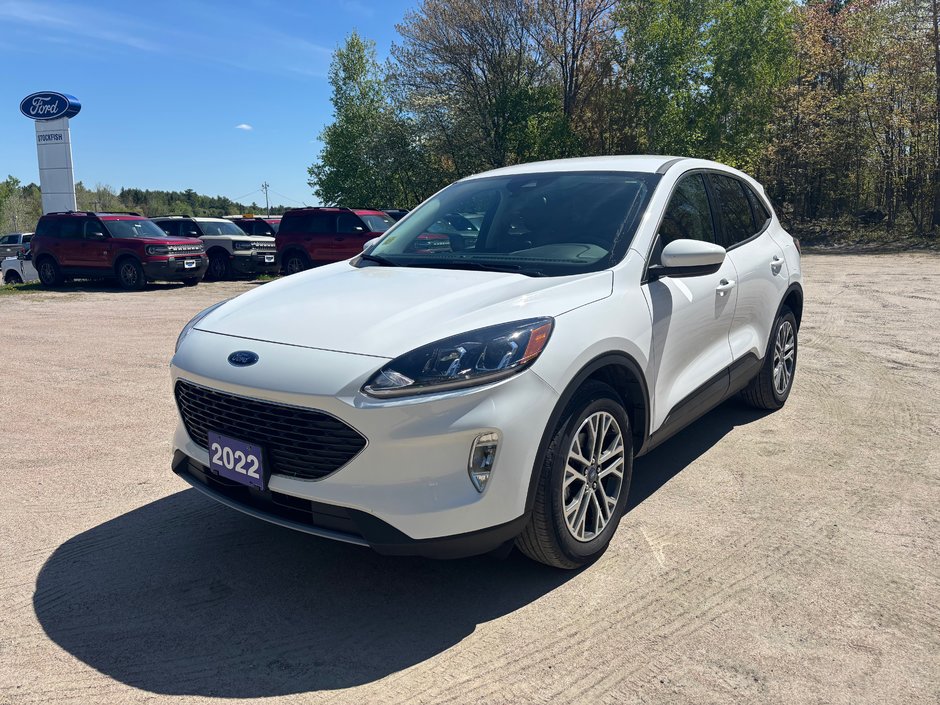 2022 Ford Escape SEL in North Bay, Ontario - w940px