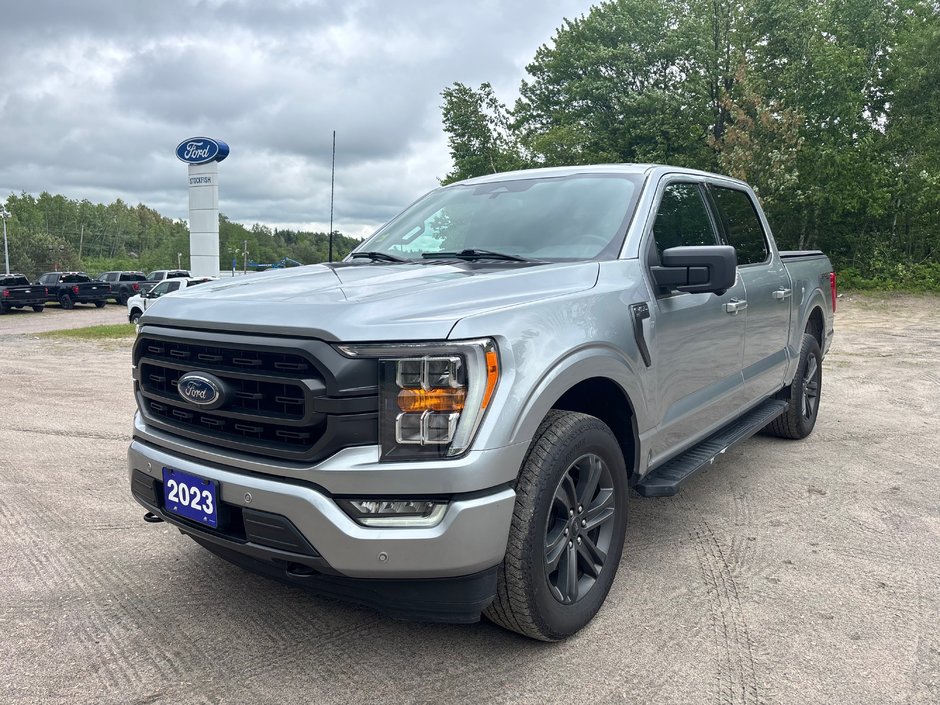 Ford F-150 XLT 2023 à North Bay, Ontario - w940px
