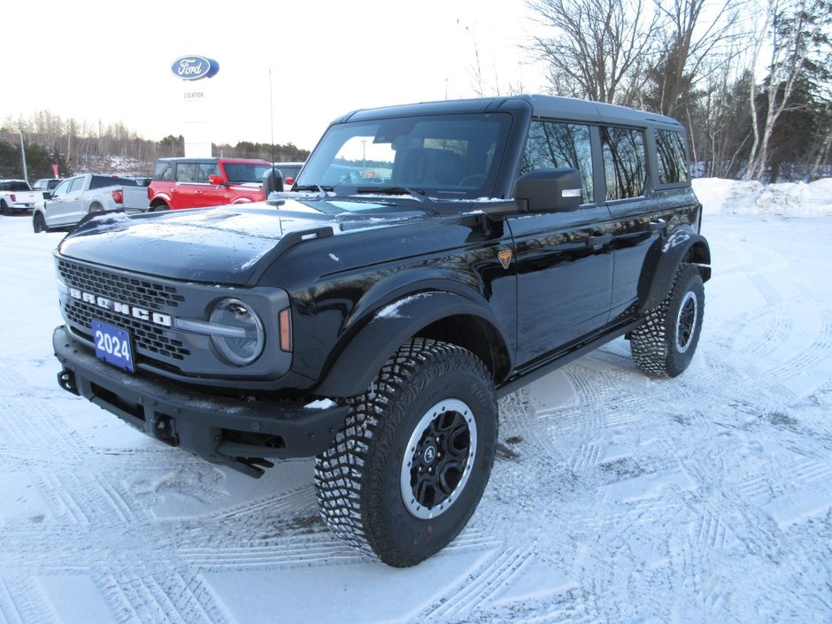 Ford Bronco Badlands 2024 à North Bay, Ontario - w940px