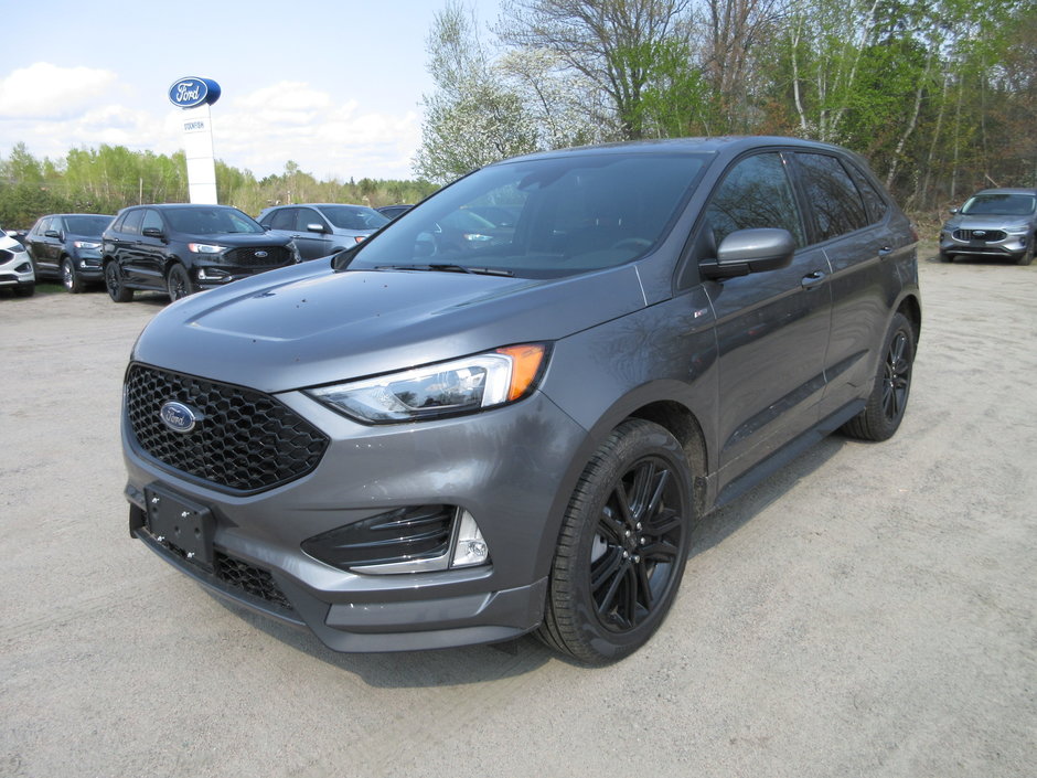 2024 Ford Edge ST Line in North Bay, Ontario - w940px