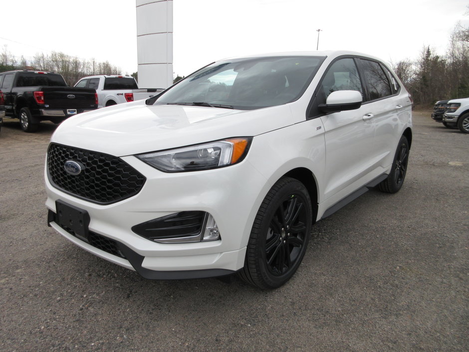 Ford Edge ST Line 2024 à North Bay, Ontario - w940px