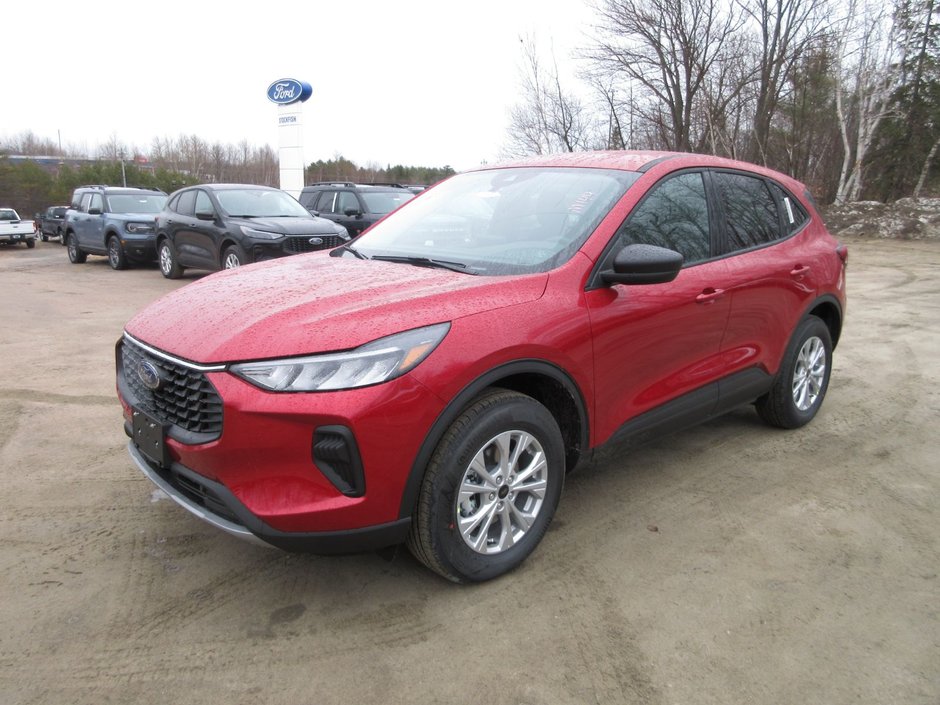 Ford Escape Active 2025 à North Bay, Ontario - w940px