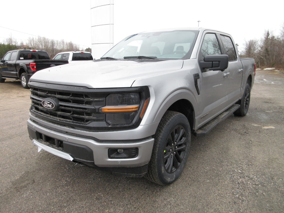 2024 Ford F-150 XLT in North Bay, Ontario - w940px