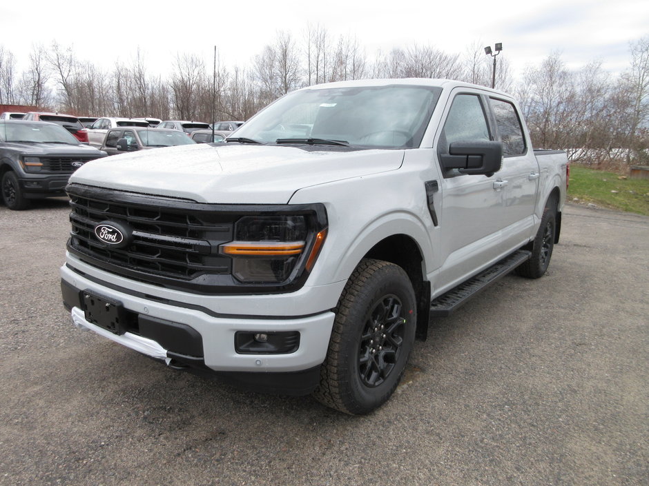 2024 Ford F-150 XLT in North Bay, Ontario - w940px