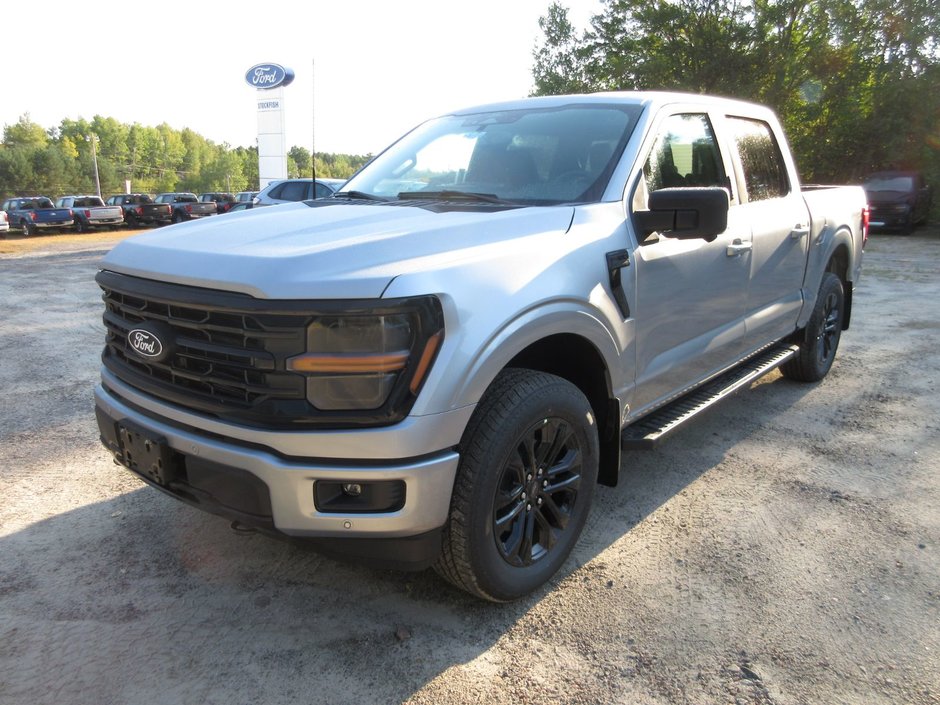 Ford F-150 XLT 2024 à North Bay, Ontario - w940px