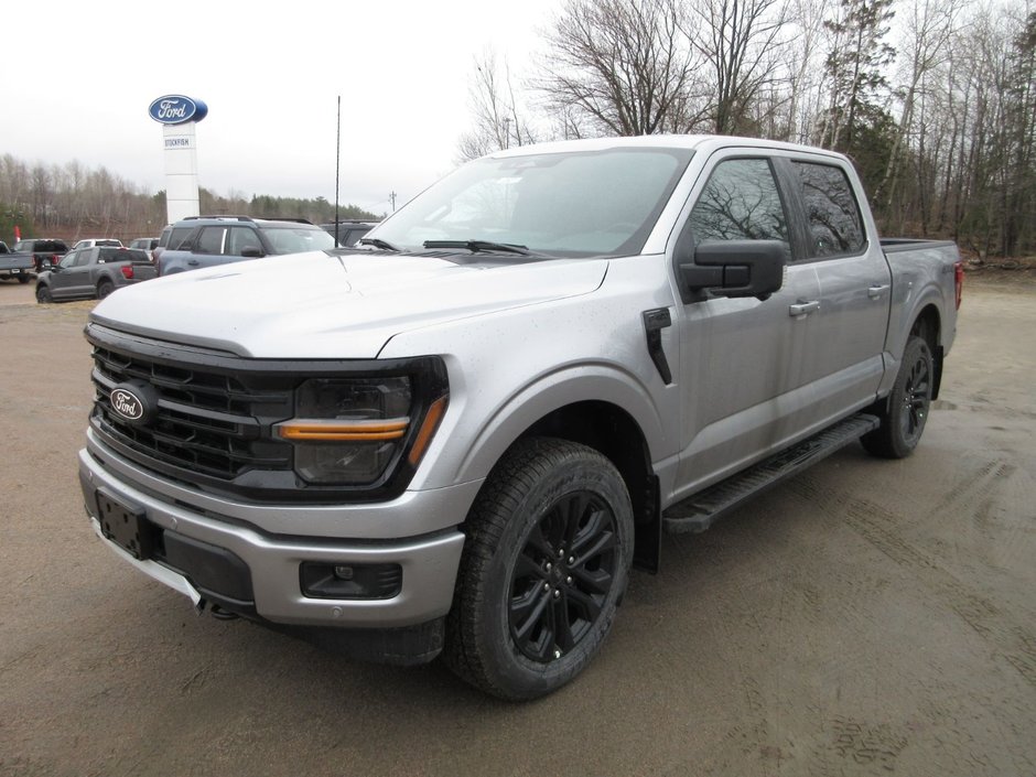 Ford F-150 XLT 2025 à North Bay, Ontario - w940px