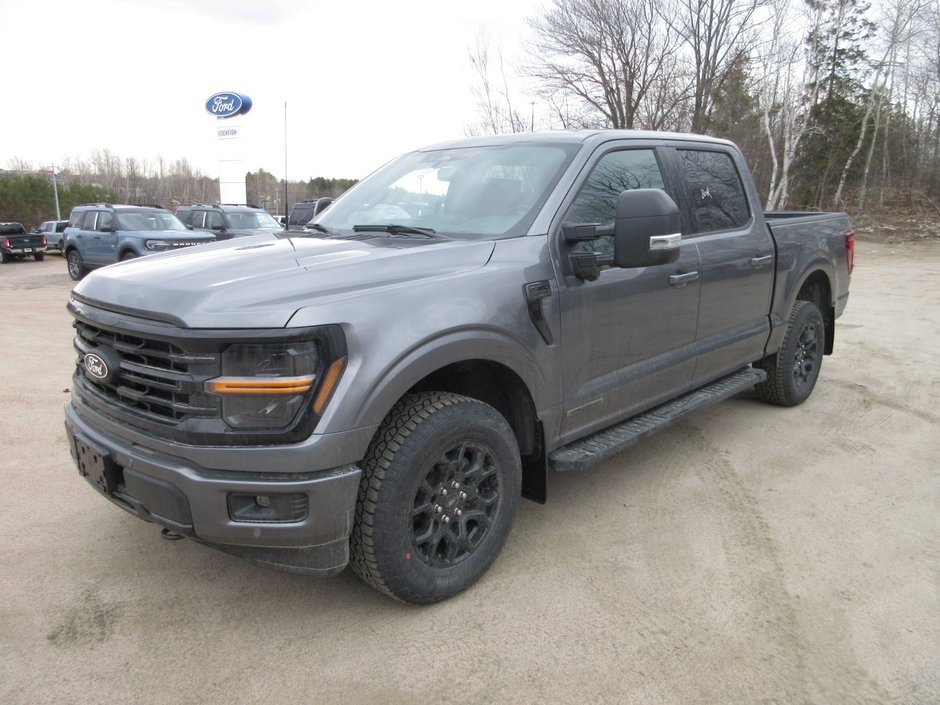 Ford F-150 XLT 2025 à North Bay, Ontario - w940px